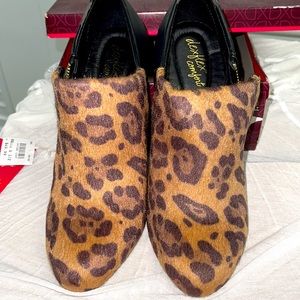 Woman’s leopard print 6 1/2 heels never been worn